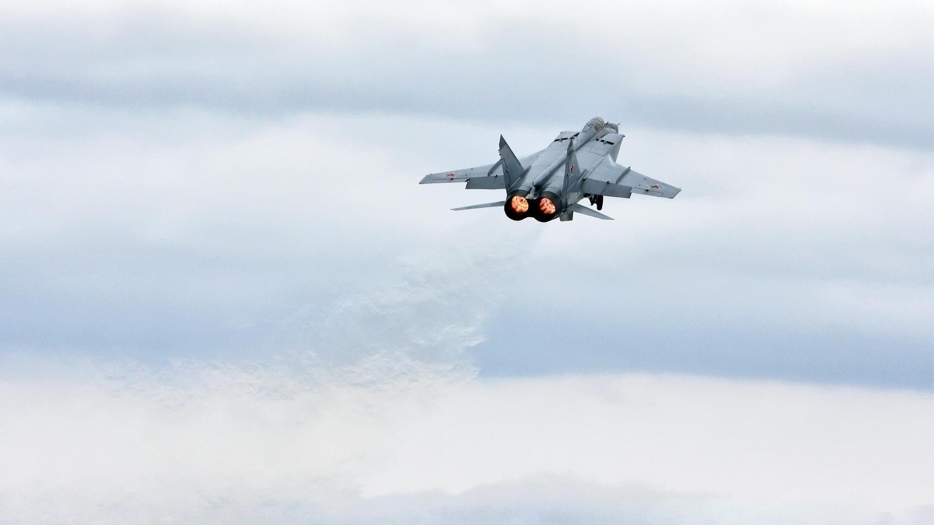 多特蒙德主场4-0大胜斯图加特，进攻火力全开，多特蒙德vs斯图加特比分预测