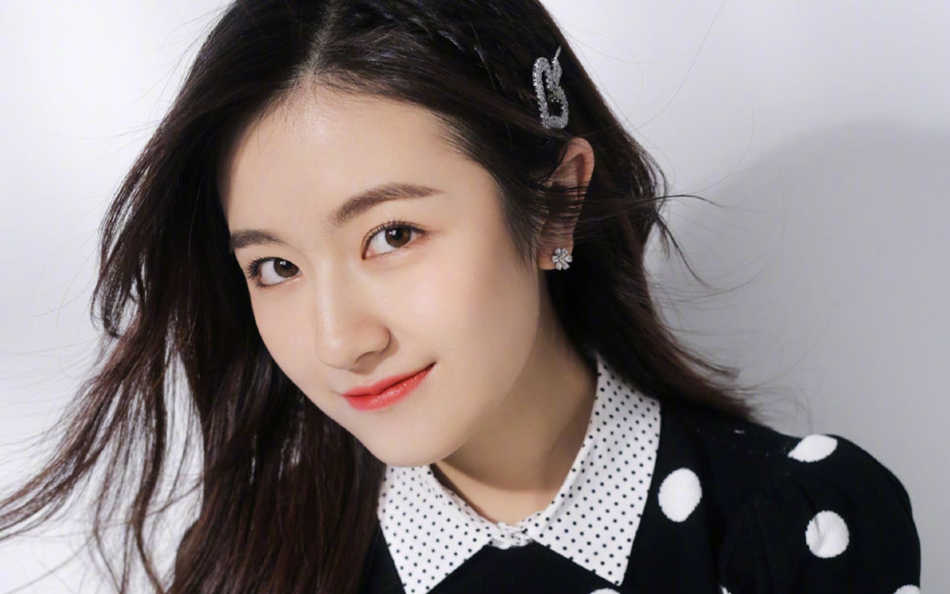 森林狼险胜勇士，西部决赛中爱德华兹罚球绝杀，森林狼爱德华兹打什么位置