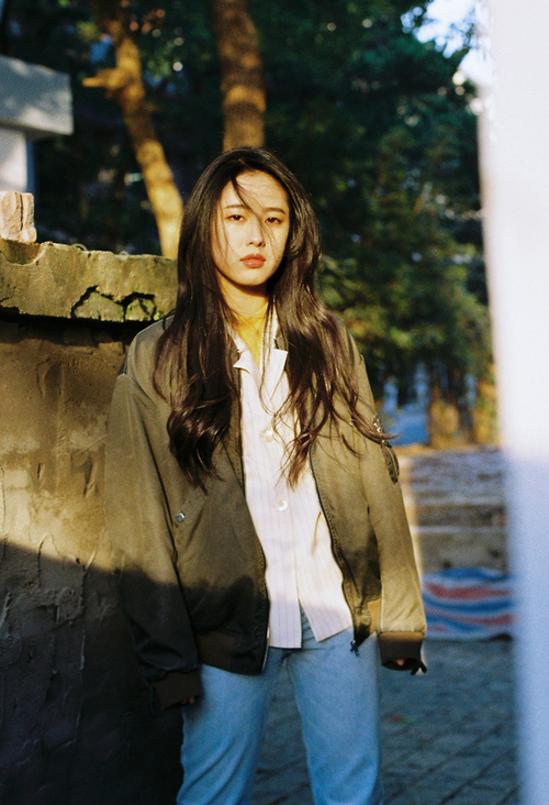 乐鱼体育平台app下载-皇马中场传射成功，逆袭奥萨苏纳，皇马2-0奥萨苏纳 距榜首2分