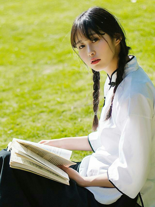 阿贾克斯双胜之喜,四强之路充满逆进之兆,阿贾克斯很强