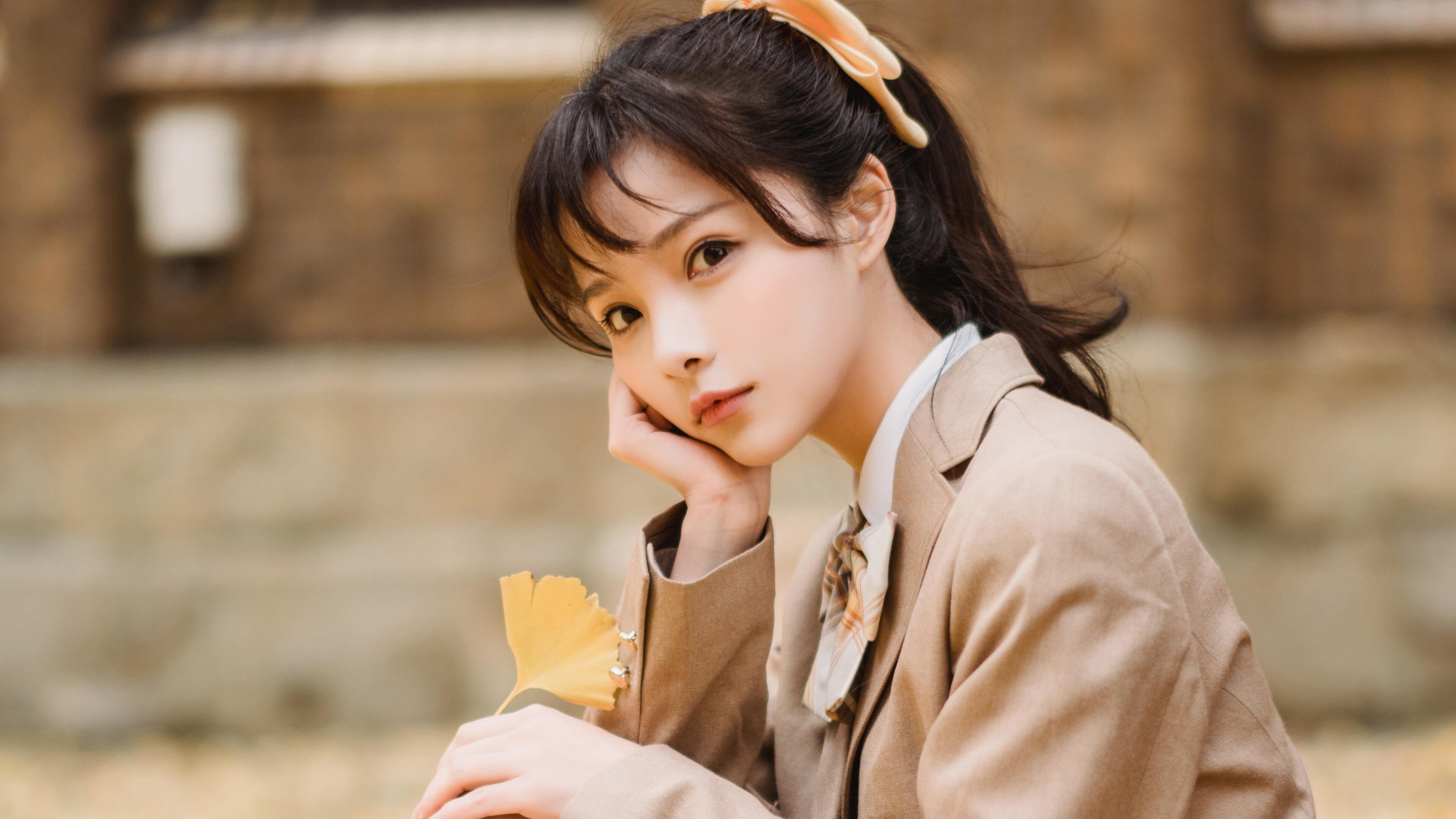 米切尔突破犀利骑士反击连得八分,米切尔休战三将20+补缺 爵士力擒灰熊喜迎7连胜