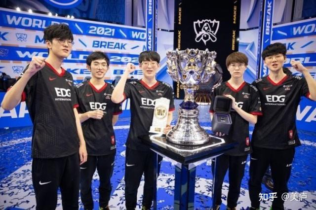 电竞战队的管理与运营成功秘诀，揭秘背后。