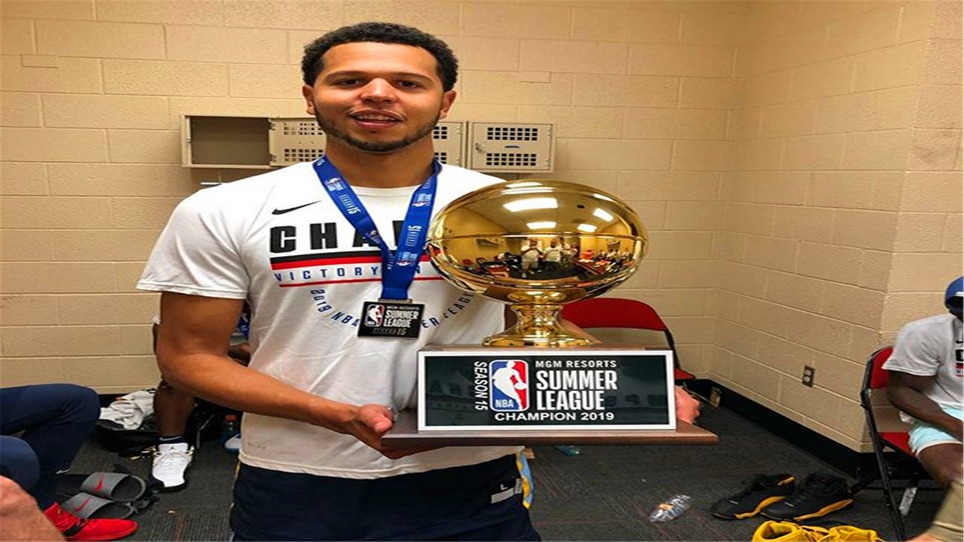 NBA季后赛激战正酣，黑马球队引起广泛关注！