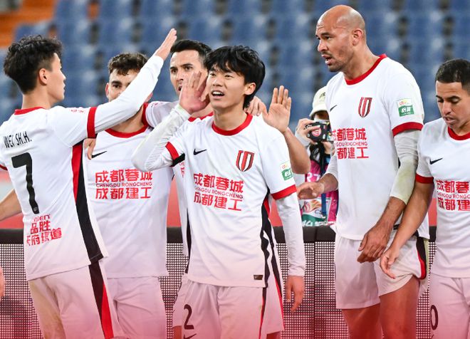 关于中甲联赛的升降级战，谁能逆袭成功？的信息